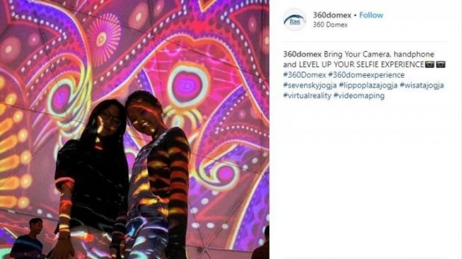 360 Dome Experience sajikan wahana virtual reality yang seru dan memukau. (Dok. Instagram)