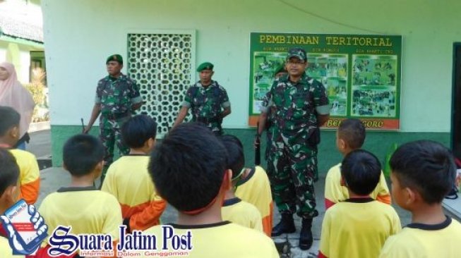 Kunjungan ke Kodim Pati, Pelajar SD (IT) Yaumi Fatimah Ingin Jadi TNI