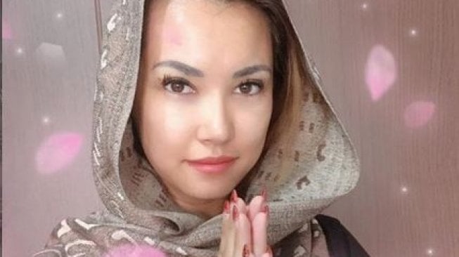 Maria Ozawa Berhijab Jelang Ramadan, Netizen: Bukber Yuk!