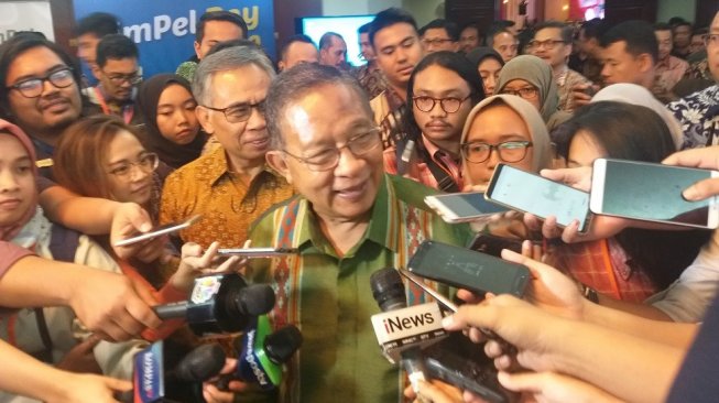 Bunga Kredit Bank Tinggi, Darmin Minta Pasar Modal Ikut Ambil Bagian