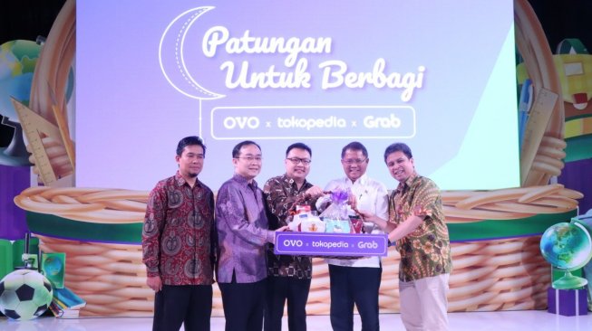 Grab, Tokopedia, dan Ovo Galang Dana untuk Pendidikan