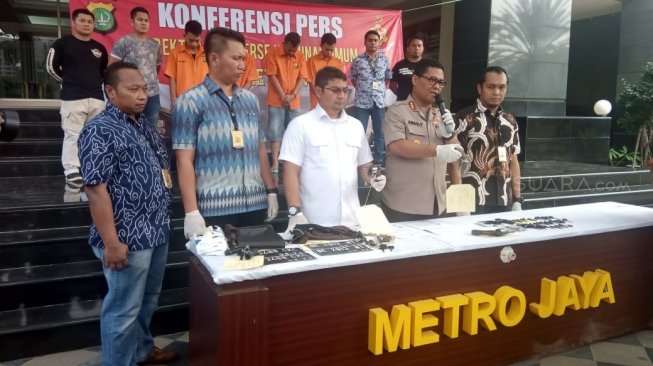 Bawa Senjata Api, Begal Lampung Agus dan Usman Teror Tangerang