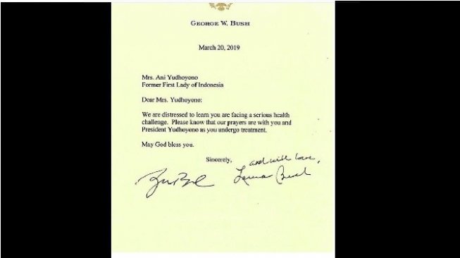 Surat mantan Presiden AS George W Bush untuk Ani Yudhoyono. (Instagram)