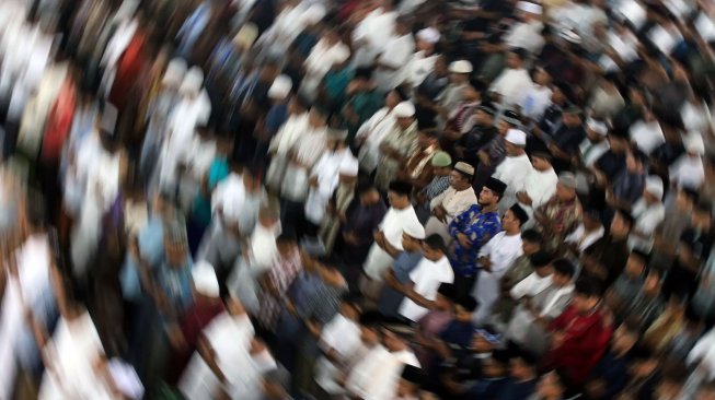 Viral Salat Tarawih Super Cepat, Ini Dampaknya Bagi Tubuh