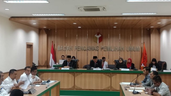 Bawaslu Tunda Sidang Ajudikasi Dugaan Kecurangan Situng KPU RI