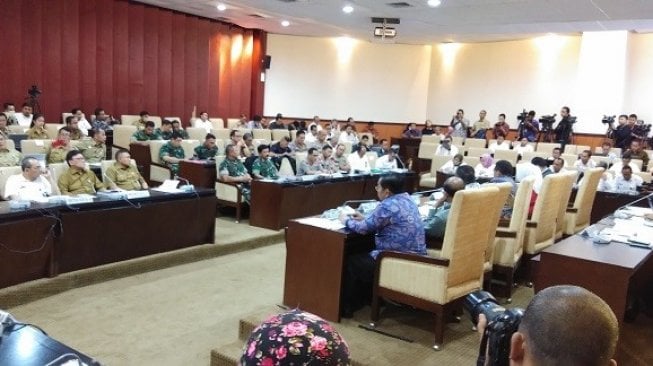 Rapat Bersama DPD, Mendagri Bicara Pemilu Sistem e-Voting