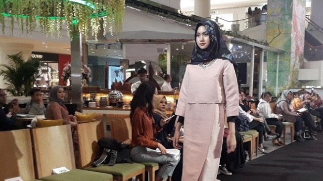 Mengenal Bokitta, Merek Jilbab Instan Pertama yang Lahir di Lebanon