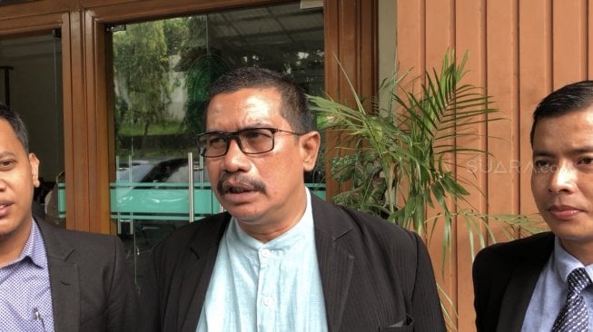 Fahmi Bachmid saat ditemui di Pengadilan Agama Jakarta Selatan, Kamis (9/5/2019). [Revi Cofans Rantung/Suara,com]