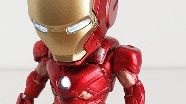 Gara-Gara Action Figure Iron Man, Pasangan Suami Istri Ini Berkonflik