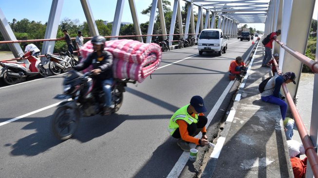 Biar Mudik Makin Sip, Simak Aturan Batas Aman Bawaan Motor Ini