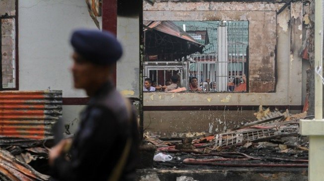 Rusuh di Rutan Siak, Polisi Temukan Sejumlah Senjata Api