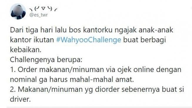 Aksi berbagi dengan ojol yang tengah viral  [Twitter: @es_twr].