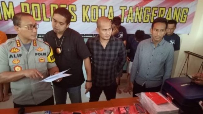 Peras Sekdes Jengkol, Polisi Bekuk 3 Orang yang Ngaku Sebagai Wartawan