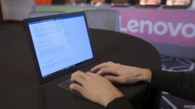 Lenovo Siapkan PC Lipat Pertama di Dunia