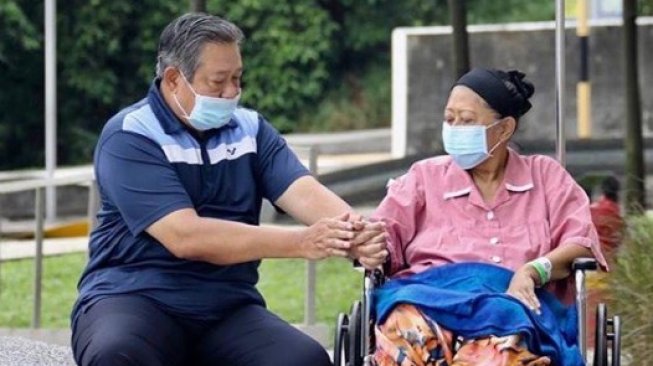 Kondisi Ani Yudhoyono Memburuk, SBY, AHY dan Ibas Gantian Temani di ICU