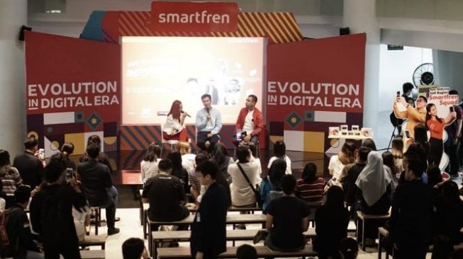 Smartfren Ajak Influencer Edukasi Mahasiswa UMN Bikin Konten