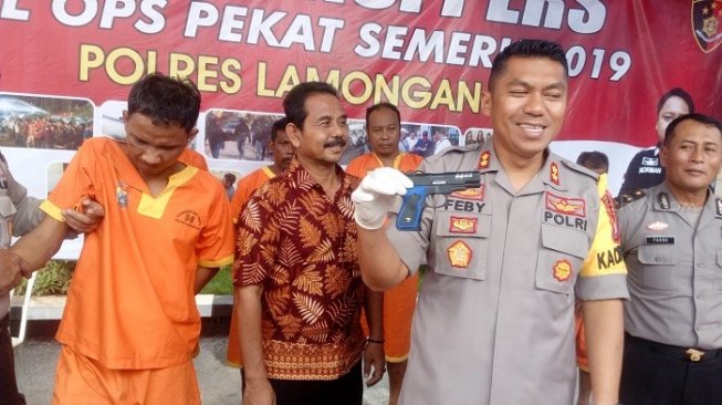 Sujatmiko Didor saat Santroni Rumah Polisi di Lamongan