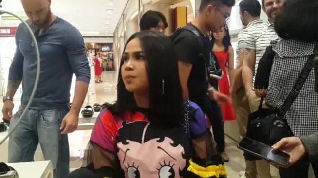 Melaney Ricardi saat ditemui di Kota Kasablanka, Tebet, Jakarta Selatan, Minggu (19/5/2019). [Suci Febriastuti/Suara.com]