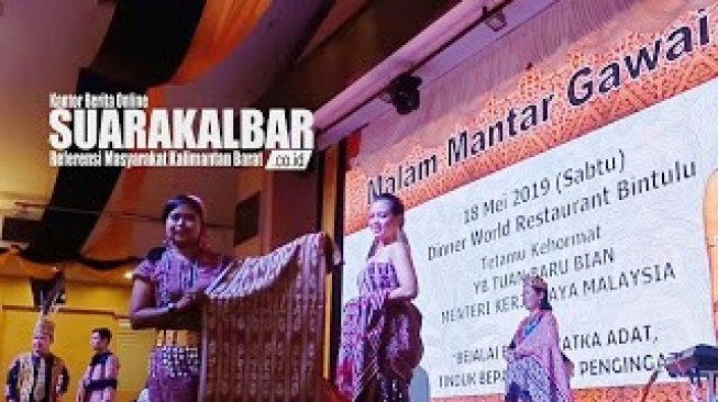 Gawai Dayak Malaysia, Peragaan Busana Tenun Ikat Sintang Jadi Perhatian