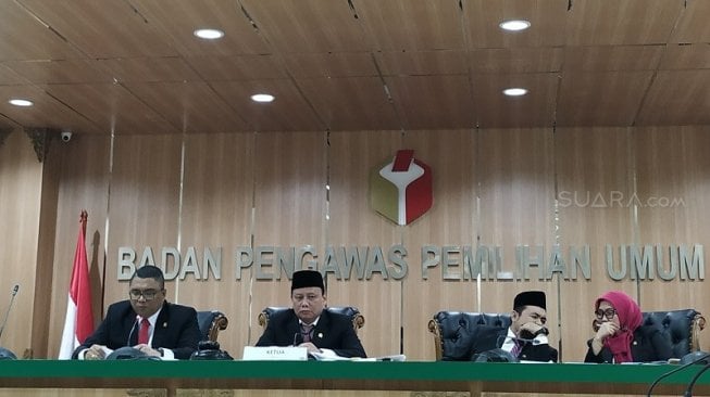 Bawaslu Putuskan Berhenti Tangani Laporan BPN Prabowo soal Kecurangan