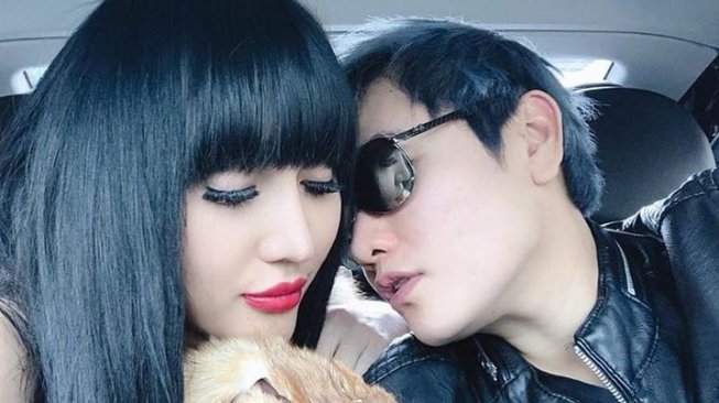 Ciuman Sama Pacar, Lucinta Luna : Bentar Lagi Dihalalin!