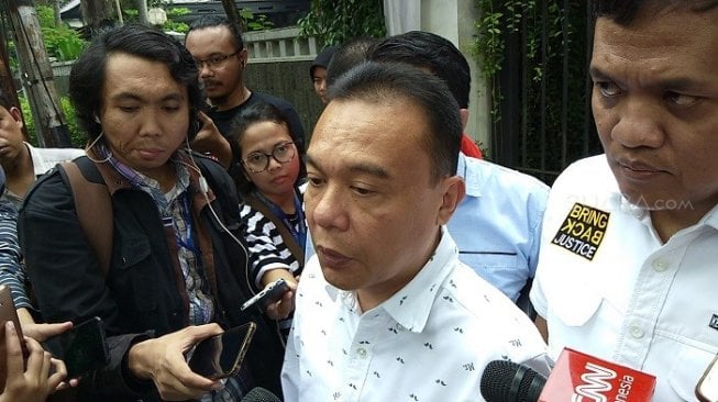 Pasang Badan Jadi Penjamin Eggi dan Kivlan, Kubu Prabowo Masih Pikir-pikir