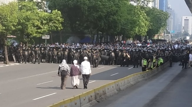 Tas Mencurigakan Ditemukan saat Aksi di Bawaslu, Penjinak Bom Turun Tangan