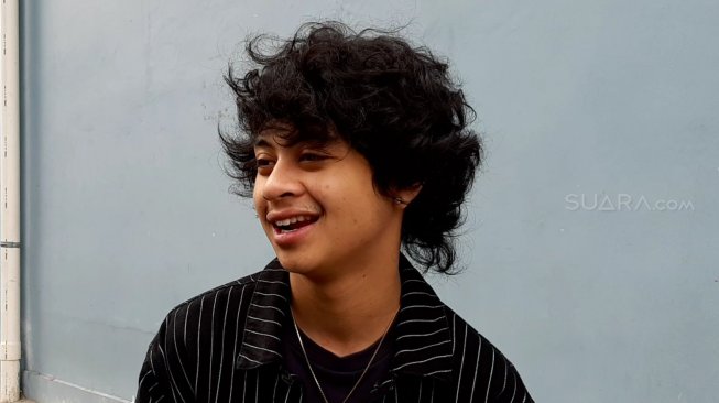 Ups, Bastian Steel Bongkar Momen Tidur dengan Shafa Harris