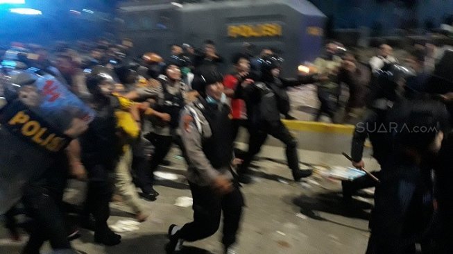 Empat Diduga Provokator Kerusuhan 22 Mei di Bawaslu Ditangkap Polisi