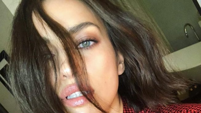 Irina Shayk Curhat Ingin Jadi Pria, Kenapa Ya?