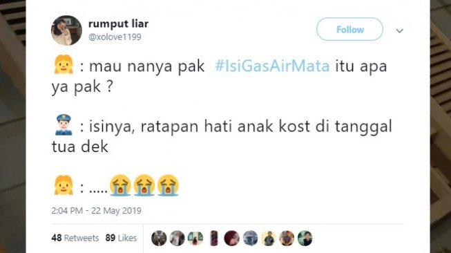 Cuitan warganet #IsiGasAirMata. [Twitter]