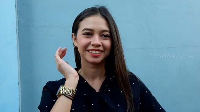 Potret Penampilan Baru Yuki Kato Berambut Keriting, Bikin Kaget Rekan Artis