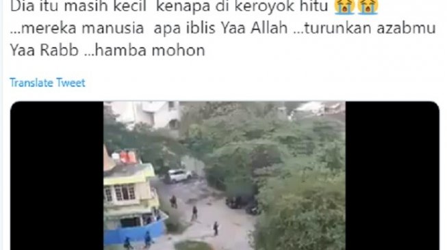 Video viral yang direkam dari atas. [Twitter]