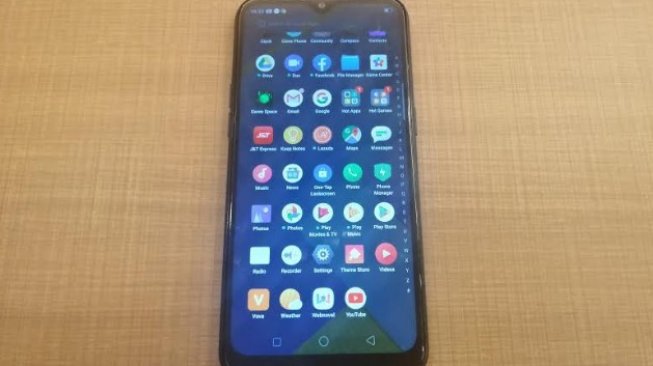 Realme C2. (Suara.com/Tivan Rahmat)