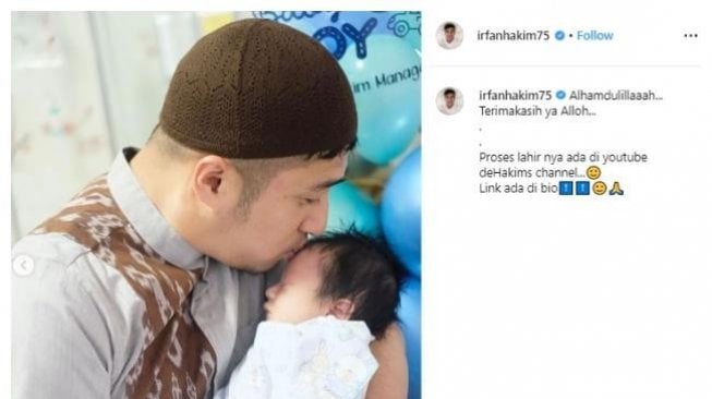 Irfan Hakim tunjukkan wajah tampan buah hatinya yang kelima. [instagram/irfanhakim75]