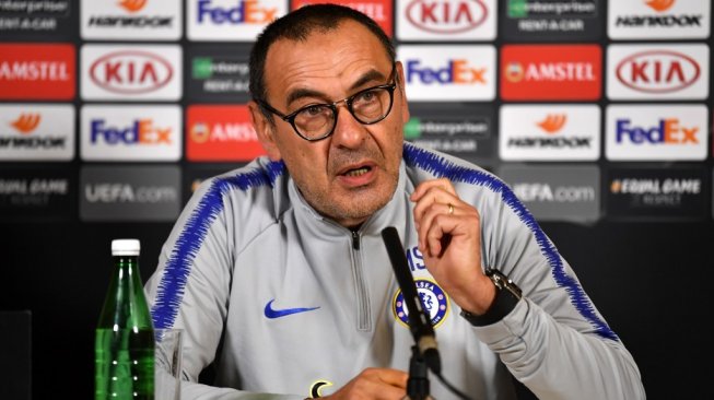 Pelatih Chelsea, Maurizio Sarri dalam konferensi pers jelang laga final Liga Europa 2018/19 kontra Arsenal. [Ben STANSALL / AFP]