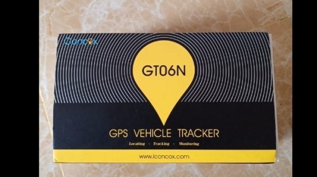 GPS Tracker Untuk Mobil. (Facebook)