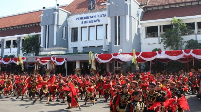 726 Bocah PAUD, TK, hingga SD Jadi Penari Remo HUT Kota Surabaya