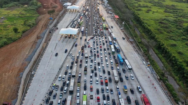 Sistem One Way Arus Balik di Tol  Trans Jawa Diperpanjang 