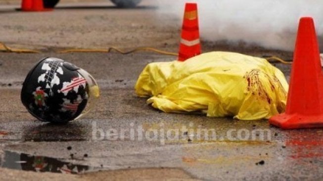 Remaja S Terkapar Bersimbah Darah di Depan Mapolsek Tanggul