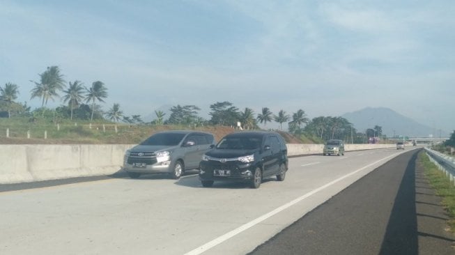 Pemudik Jakarta Mulai Masuk Tol Boyolali - Solo, Tapi Jalan Masih Sepi