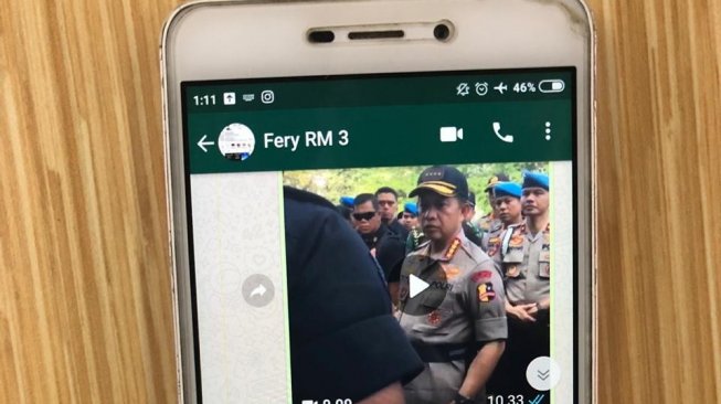 Barang bukti kasus hoaks video Kapolri. (dok. polisi)