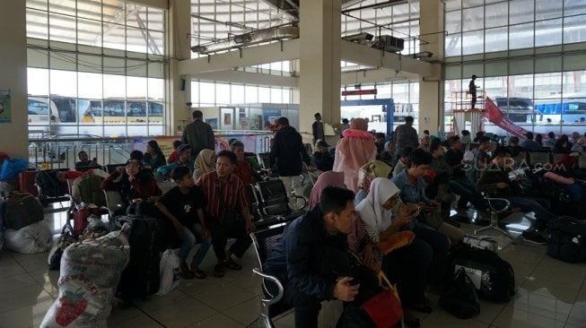 Terminal Pulo Gebang. (Suara.com/Muslimin)