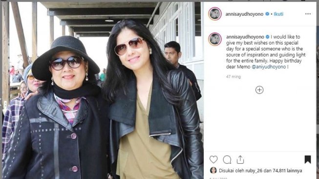Kenangan Annisa Pohan dengan Ani Yudhoyono. (Instagram/@annisayudhoyono)