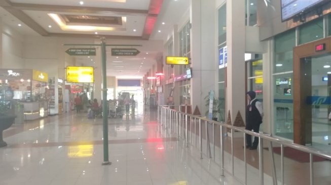 Harga Tiket Pesawat Mahal, Bandara Adi Soemarmo Sepi Penumpang