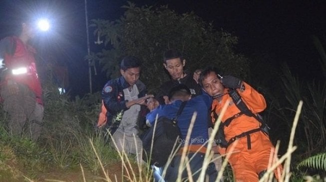 Nekat Bertapa di Gunung Muria, Hasan Pulang Dijemput Tim SAR