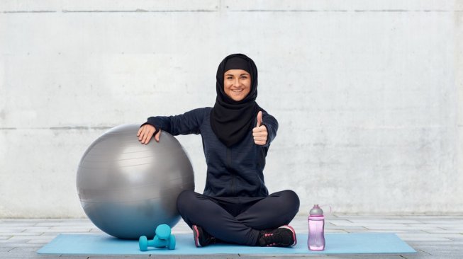 Olahraga yang tepat jaga berat badan saat Lebaran. (Shutterstock)