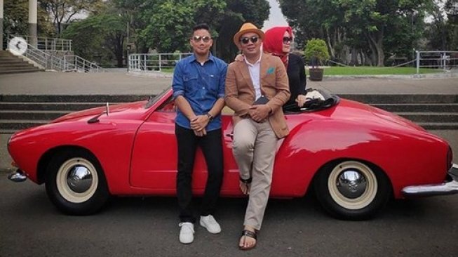Ridwan Kamil Promosikan Anak Lelakinya, Banyak Warganet Melamar
