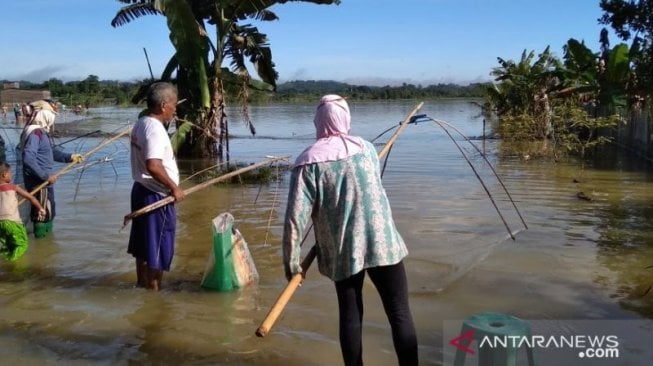 Banjir Kepung Samarinda Sejak Lebaran,  2.327 Jiwa Terdampak