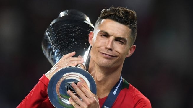 Begini Wajah Ronaldo Saat Gagal Jadi Pemain Terbaik di UEFA Nations League